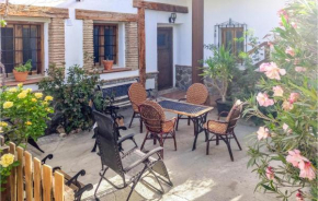 Cozy Home In Baza With Wifi Baza